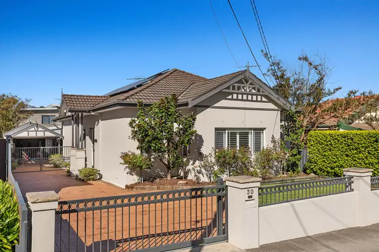 30 Hillcrest Avenue, Strathfield South NSW 2136