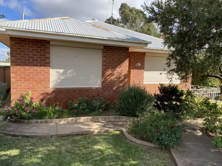 54 High Street, Parkes NSW 2870