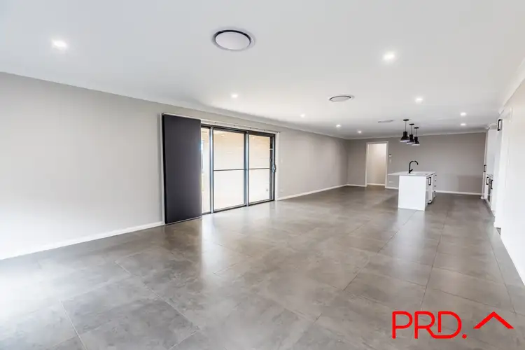 Seventh view of Homely house listing, 100 Verdelho Drive, Tamworth NSW 2340