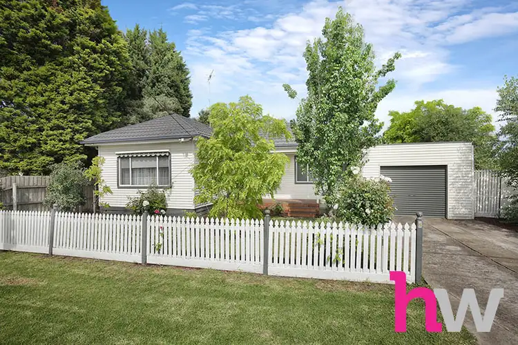 Second view of Homely house listing, 5 Vincent Court, Whittington VIC 3219