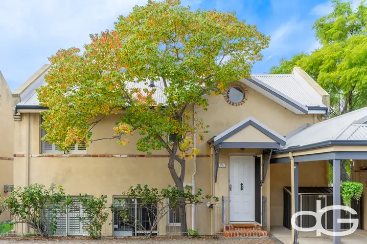 22C Swanbourne Street, Fremantle WA 6160