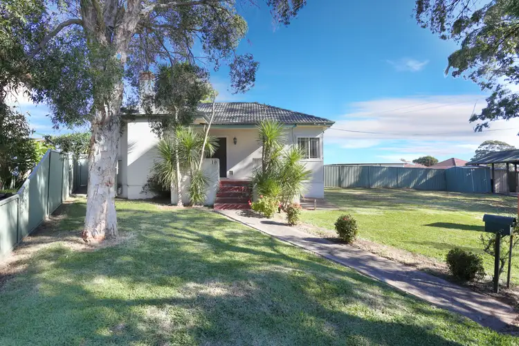 18 Chiltern Road, Guildford NSW 2161