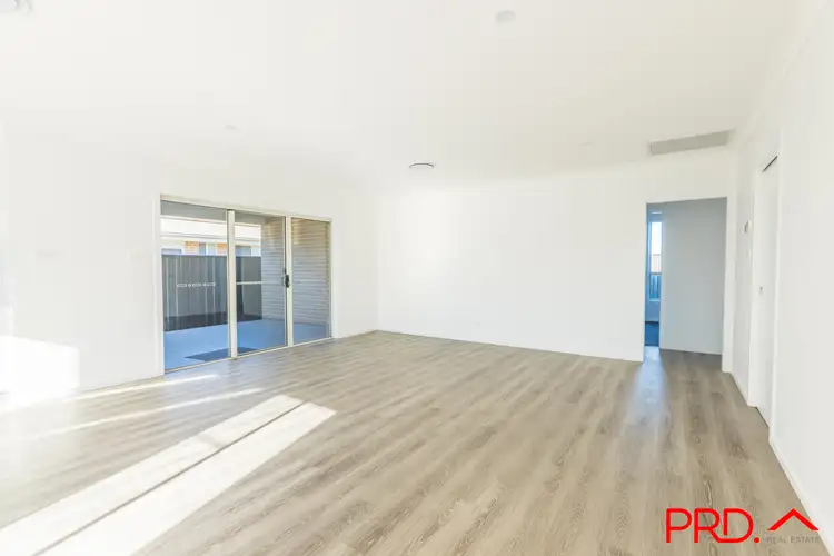 Second view of Homely house listing, 15/6 Ainslie Place, Tamworth NSW 2340