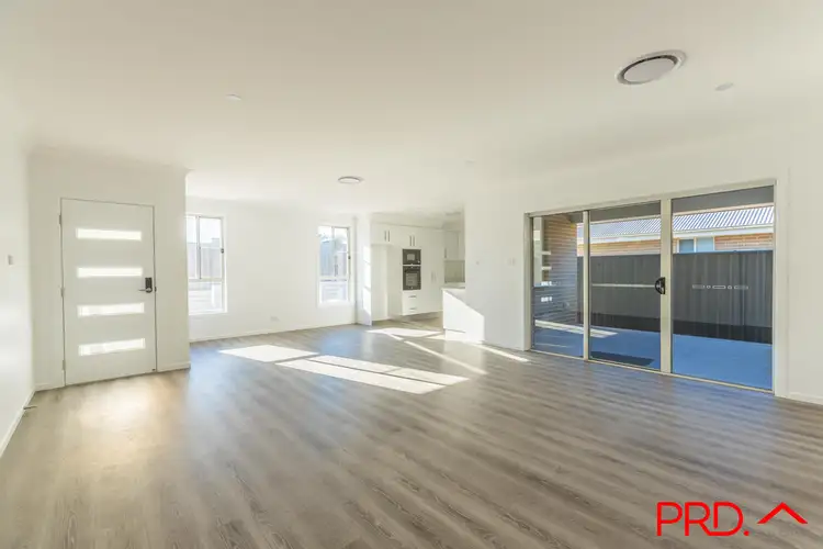 Third view of Homely house listing, 15/6 Ainslie Place, Tamworth NSW 2340