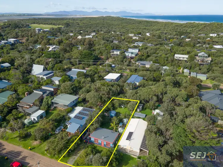 28 Acacia St, Sandy Point VIC 3959