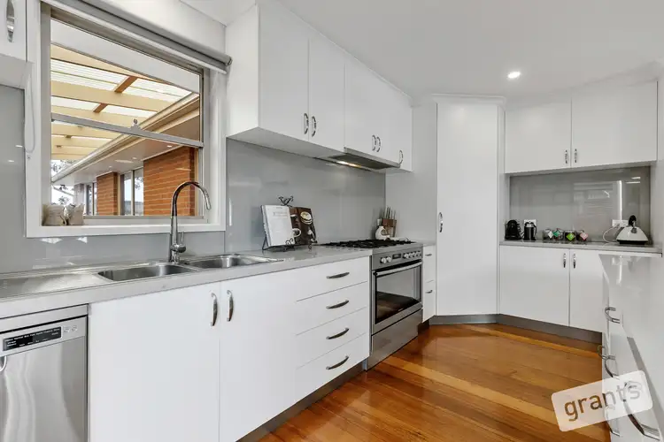Fifth view of Homely house listing, 20 Raven Crescent, Narre Warren VIC 3805