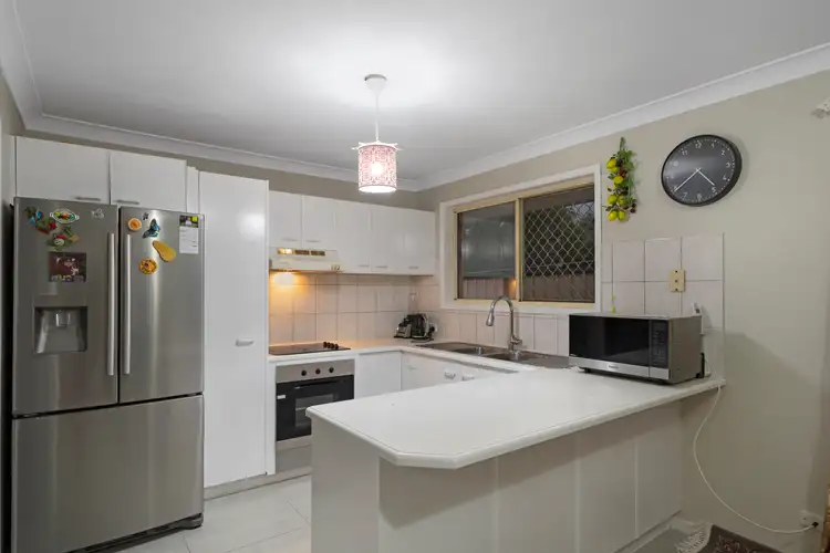 Third view of Homely house listing, 2 Coventry Court, Slacks Creek QLD 4127