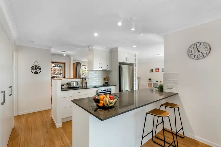 14 Hoffschildt Drive, Currumbin Waters QLD 4223