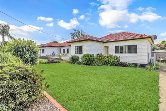 11 Reserve Street, Smithfield NSW 2164