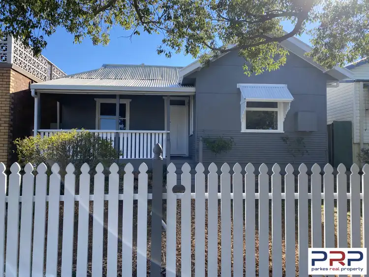 111 Clarinda Street, Parkes NSW 2870
