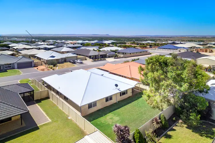 Sixth view of Homely house listing, 7 Invincible Rise, Wandina WA 6530