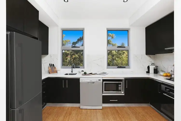 Third view of Homely terrace listing, 4/483 Crown Street, Wollongong NSW 2500