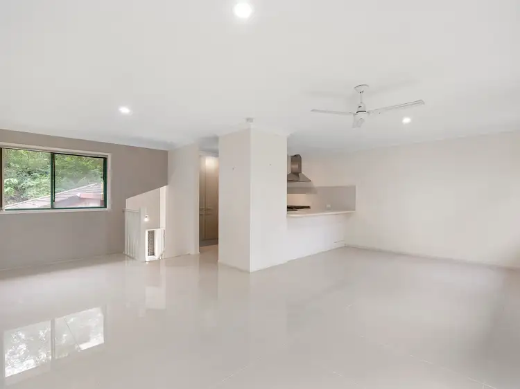 Third view of Homely townhouse listing, 2016/6 Crestridge Crescent, Oxenford QLD 4210