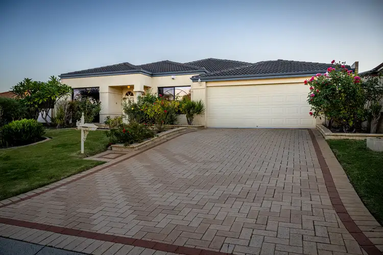 11 Peraldini Court, Beeliar WA 6164