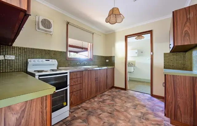 Fourth view of Homely house listing, 10 Davies Cres, Port Augusta West SA 5700