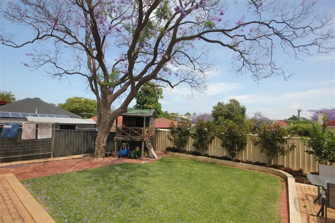 Main view of Homely house listing, 2 Market St, Kensington WA 6151