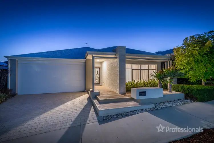 Second view of Homely house listing, 14 Radiant Glade, Eglinton WA 6034