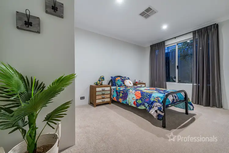 Seventh view of Homely house listing, 14 Radiant Glade, Eglinton WA 6034