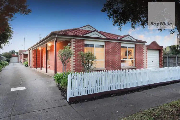 Main view of Homely unit listing, 1/42 Collier Court, Strathmore Heights VIC 3041