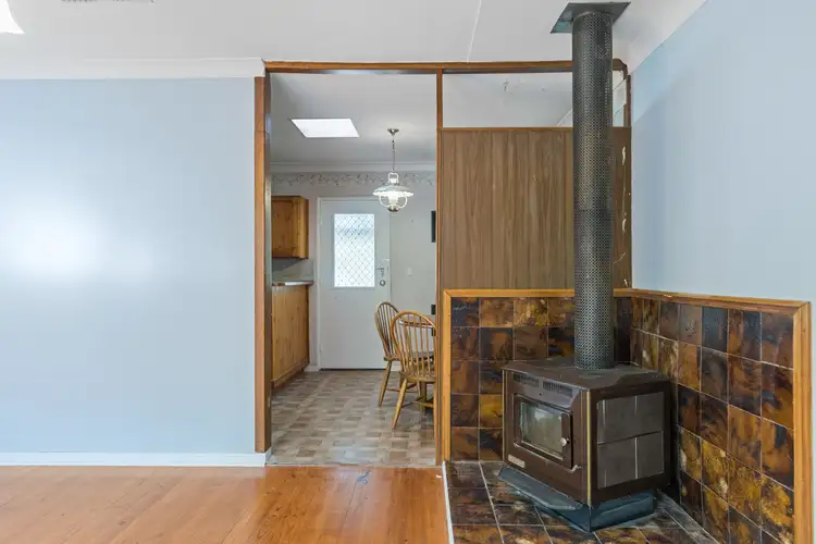 Fifth view of Homely house listing, 2 Paterson Drive, Hackham SA 5163