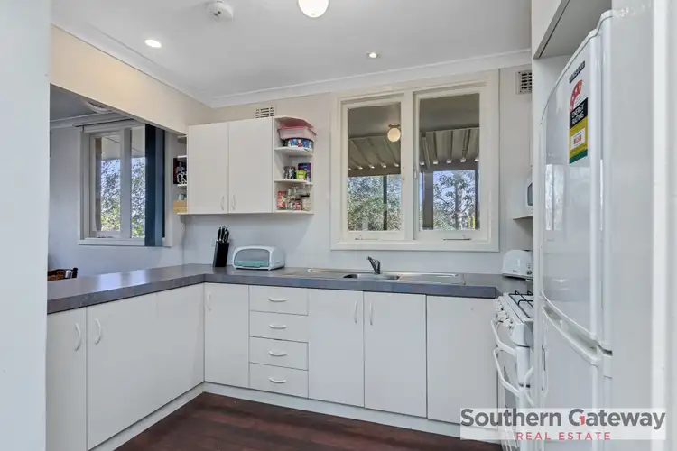 Fifth view of Homely house listing, 34 Pedder Way, Parmelia WA 6167