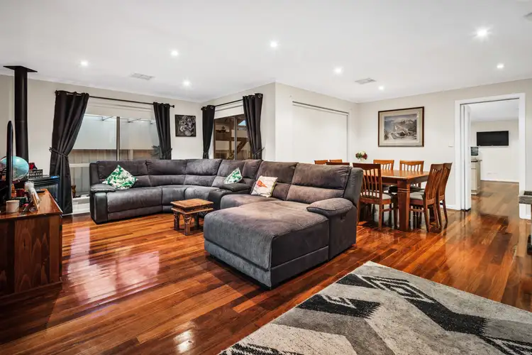 70 Tania Drive, Aberfoyle Park SA 5159