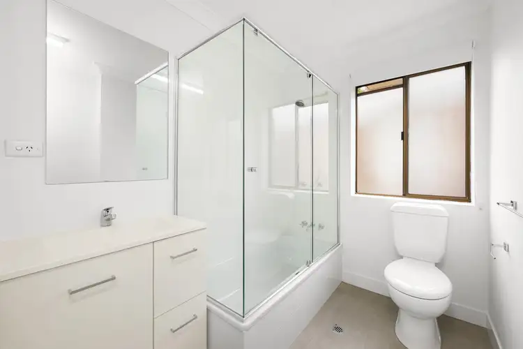 Fourth view of Homely unit listing, 8/37 Riverview Terrace, Indooroopilly QLD 4068