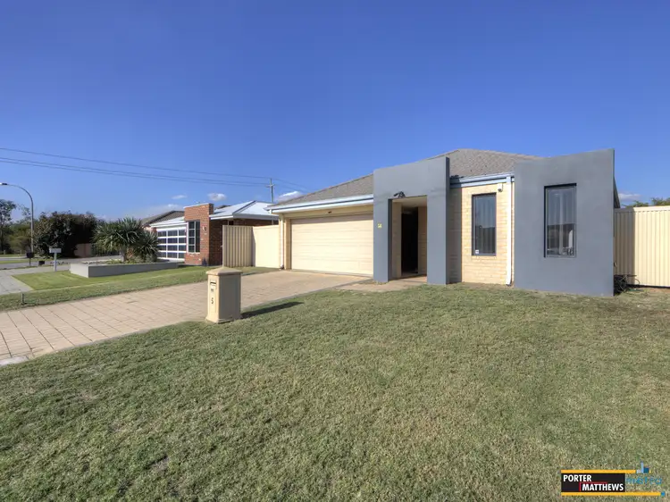 5 Chervil Bend, Wattle Grove WA 6107