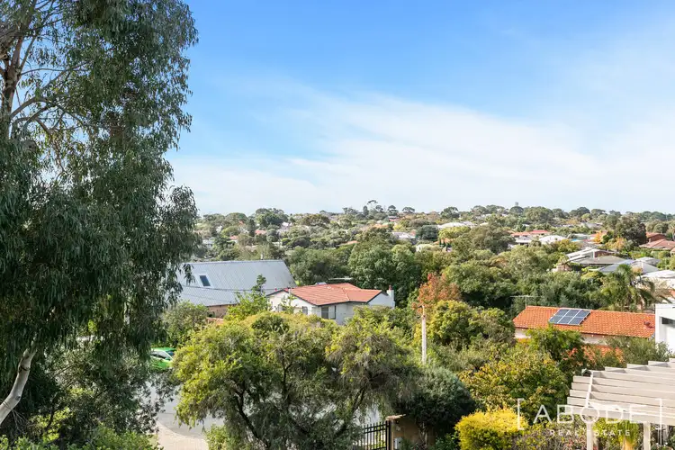 10 Reservoir Close, Mosman Park WA 6012