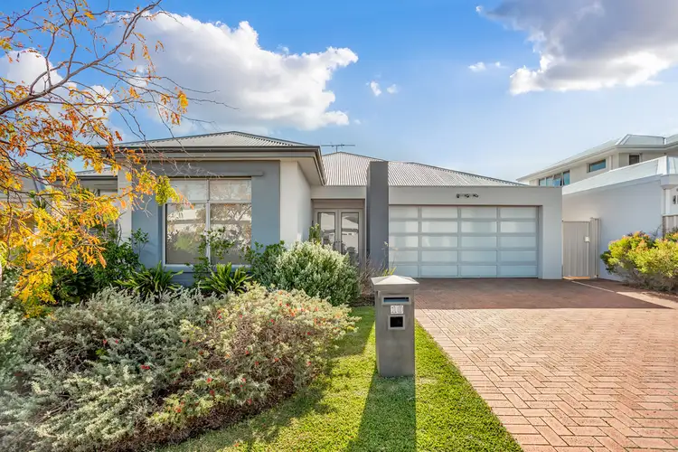 Second view of Homely house listing, 10 Sabina Way, Pelican Point WA 6230