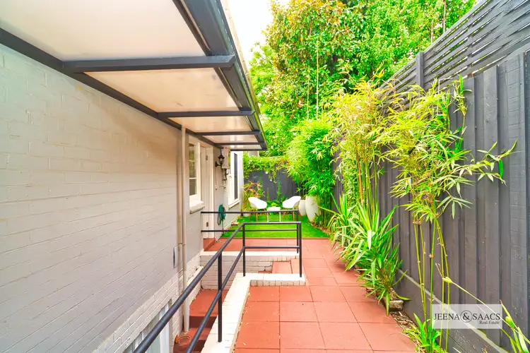 Fifth view of Homely apartment listing, 4/72 CANTERBURY ROAD, Toorak VIC 3142