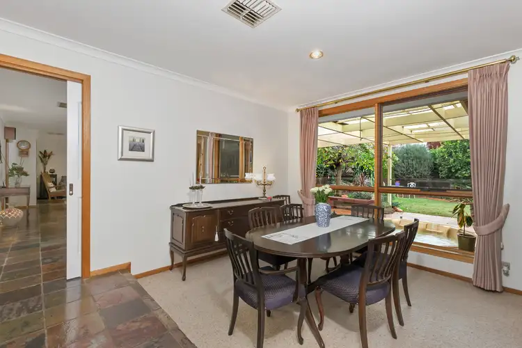 Fifth view of Homely house listing, 5 Freda Court, Narre Warren VIC 3805