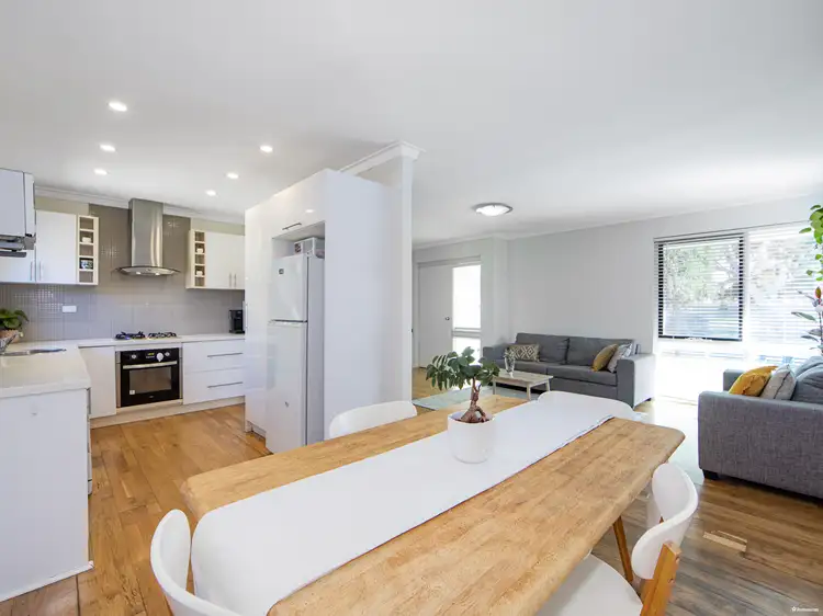 16 Bandalong Way, High Wycombe WA 6057