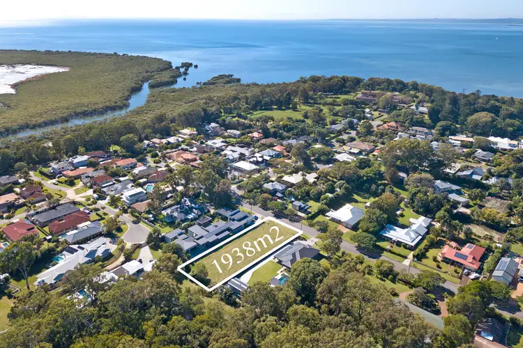 48-50 Rose Street, Ormiston QLD 4160