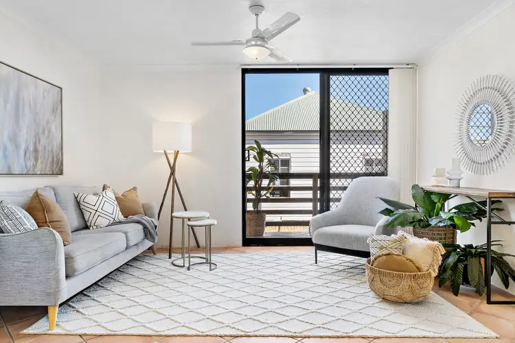 Fourth view of Homely unit listing, 2/27 Hamley Street, Wooloowin QLD 4030
