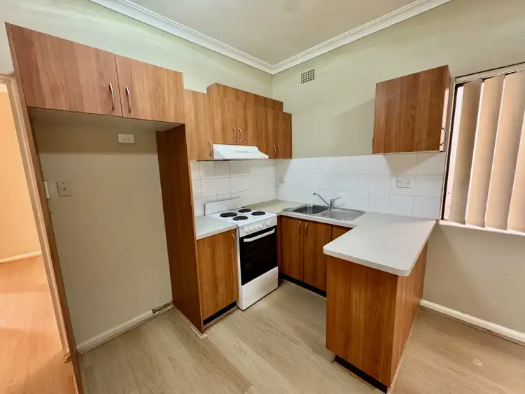 2/19 Regent Street, Kogarah NSW 2217
