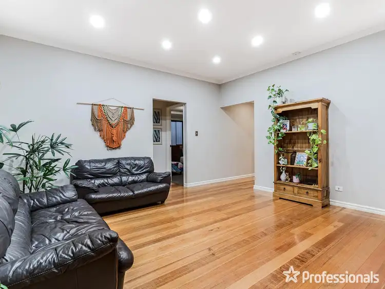 Fourth view of Homely house listing, 8 Delaporte Turn, Baldivis WA 6171