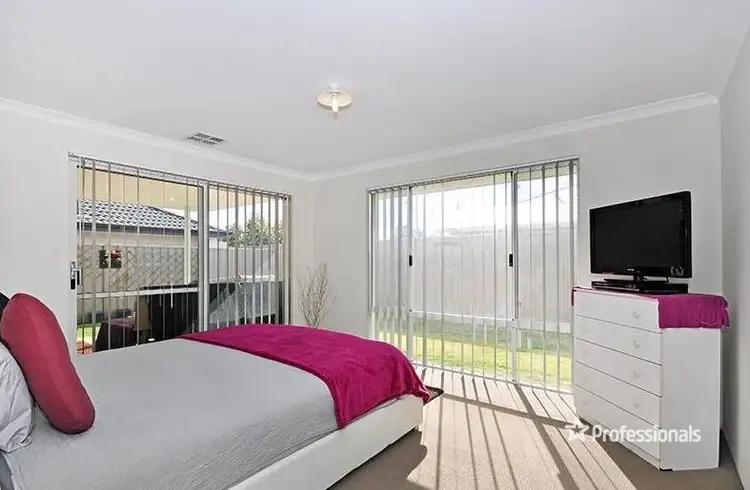 Fourth view of Homely house listing, 4/5 Arpent Link, Brabham WA 6055
