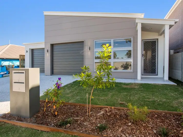 33 Eucalyptus Crescent, Ripley QLD 4306