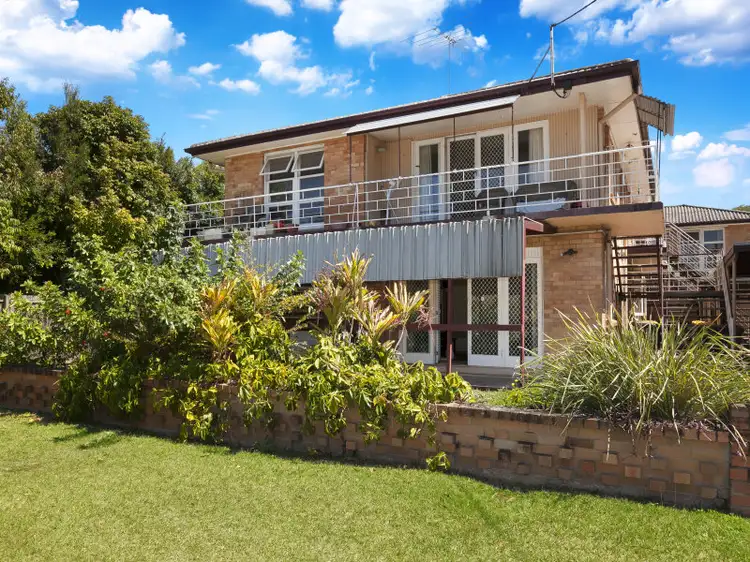 2/9 Knight Street, Greenslopes QLD 4120