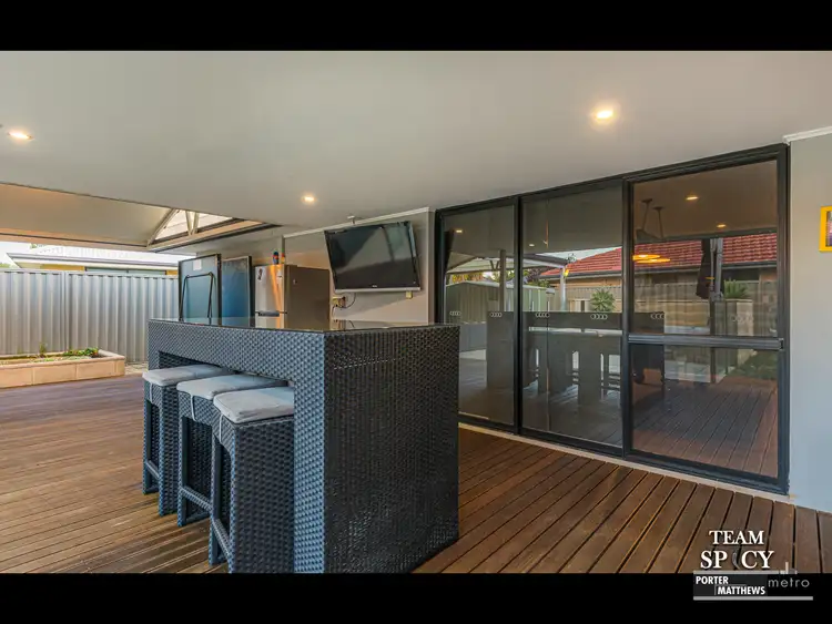 Seventh view of Homely house listing, 6 Kobuk Street, Piara Waters WA 6112