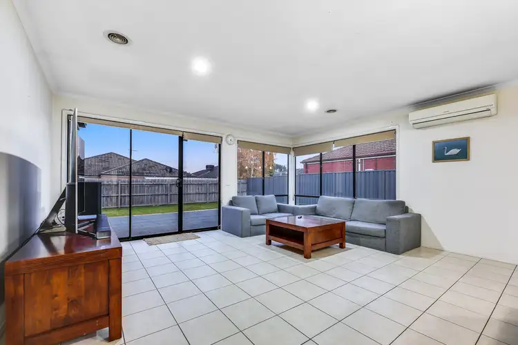 Fifth view of Homely house listing, 44 Silver Creek Drive, Lynbrook VIC 3975