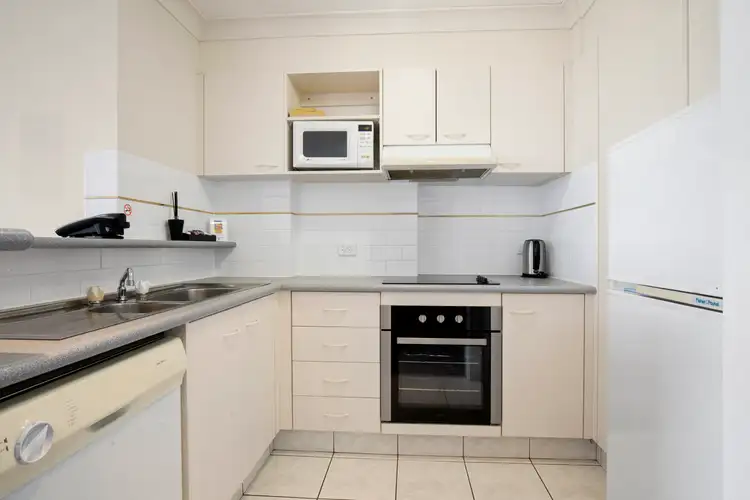 Fifth view of Homely apartment listing, 24/4-6 Britannia Avenue, Broadbeach QLD 4218
