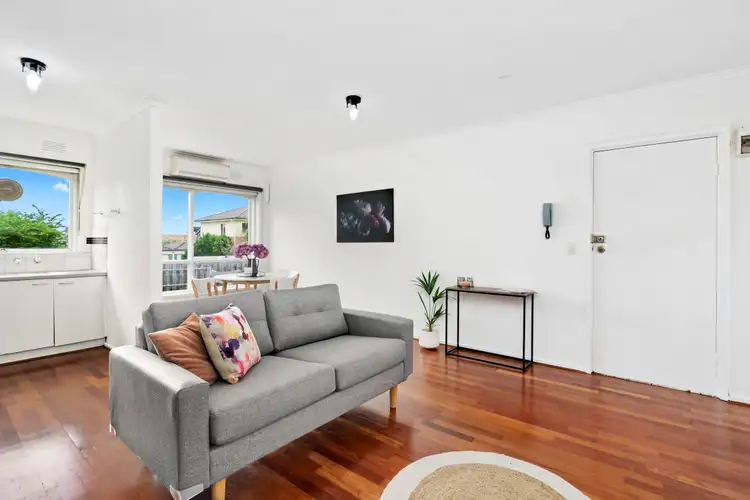 Third view of Homely apartment listing, 2/2E Bendigo Street, Cheltenham VIC 3192