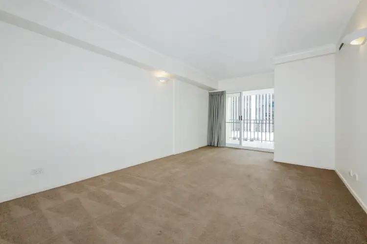 Third view of Homely house listing, 16/86-124 Ogden Street, Townsville City QLD 4810