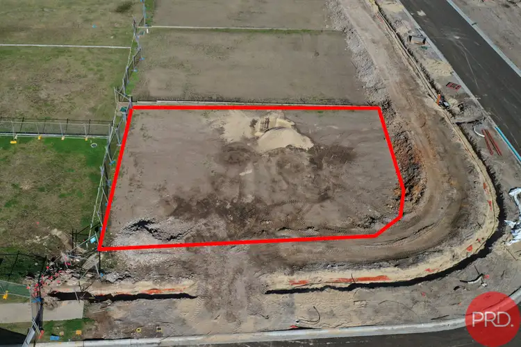 21 Arklow Crescent, Chisholm NSW 2322