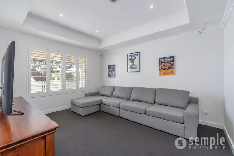 Fourth view of Homely house listing, 11 Aromatic Crescent, Atwell WA 6164