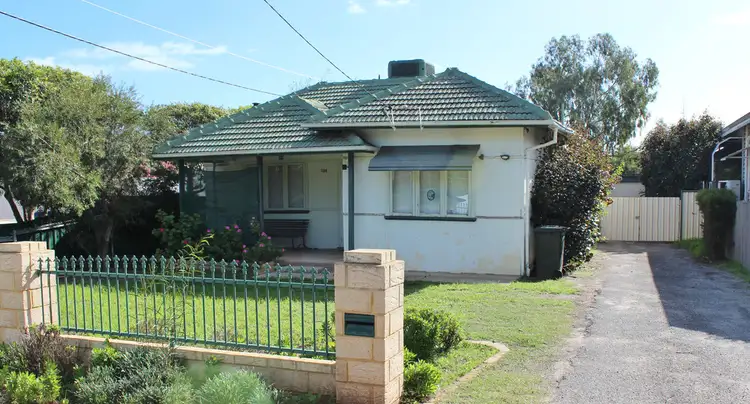 104 Duke St, Northam WA 6401