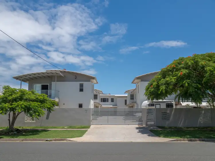 Main view of Homely townhouse listing, 4/7 Warde Street, Scarborough QLD 4020