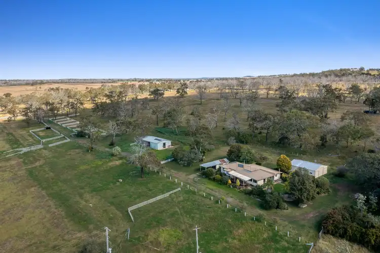 2818 Gore Highway, Southbrook QLD 4363